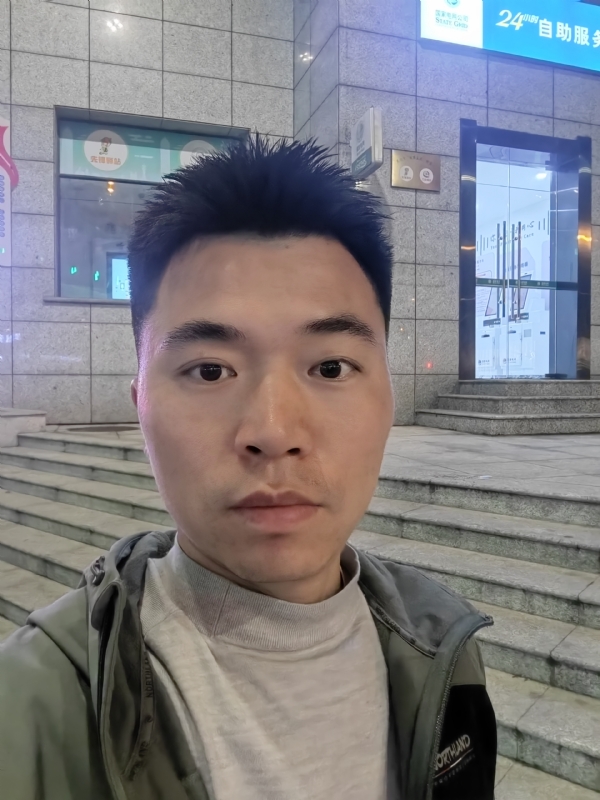 讲不出再见的第三张照片--渭南相亲服务中心