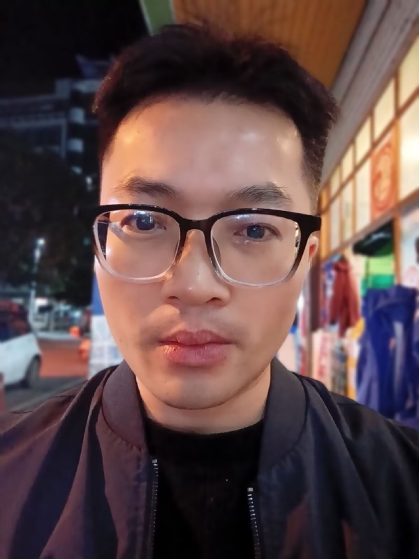 沧海一粟的第一张照片--渭南相亲服务中心