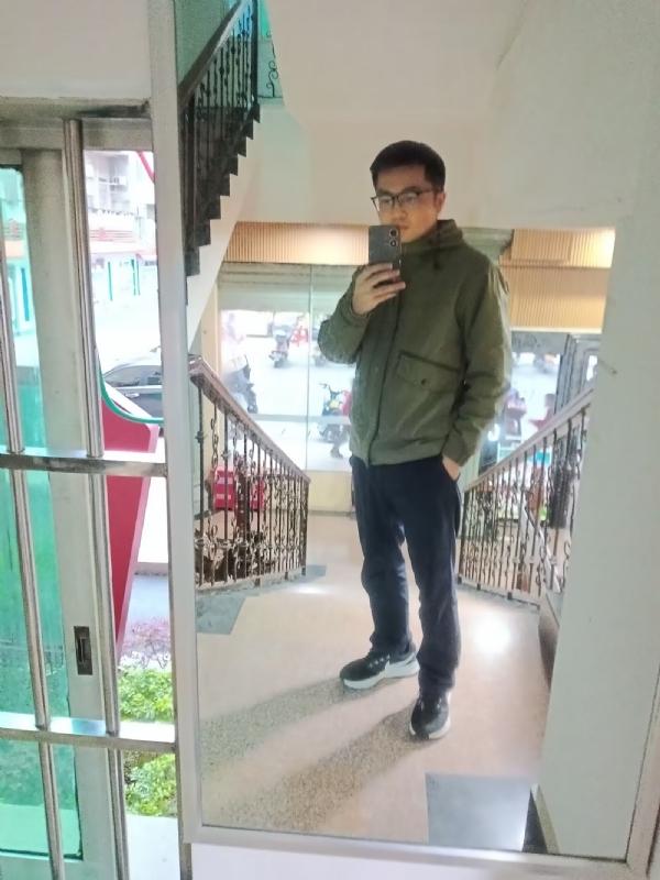 沧海一粟的第三张照片--渭南相亲服务中心