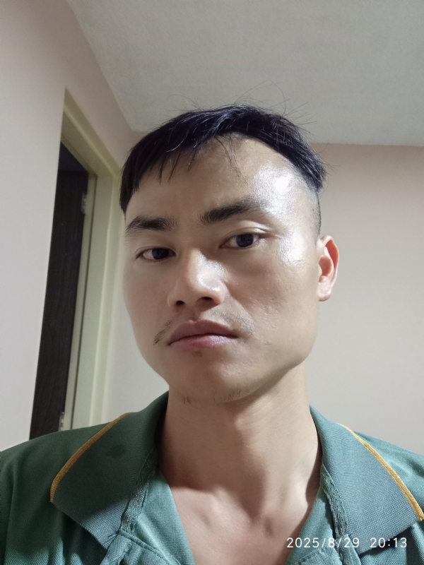 自简的第二张照片--渭南相亲服务中心