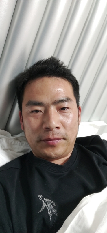 携手共进的第一张照片--渭南相亲服务中心