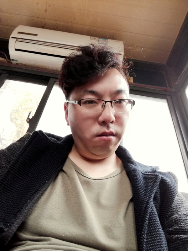 风雨彤周的第二张照片--渭南相亲服务中心