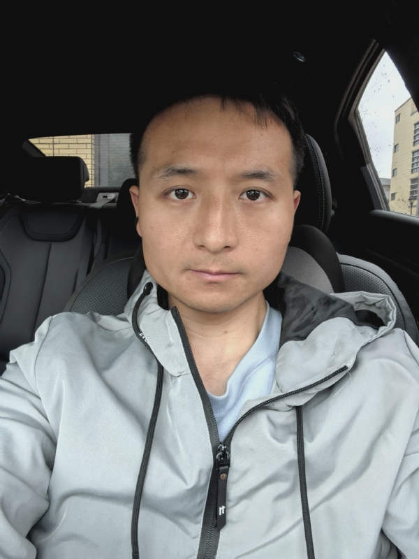 郑涛尔的第二张照片--渭南相亲服务中心