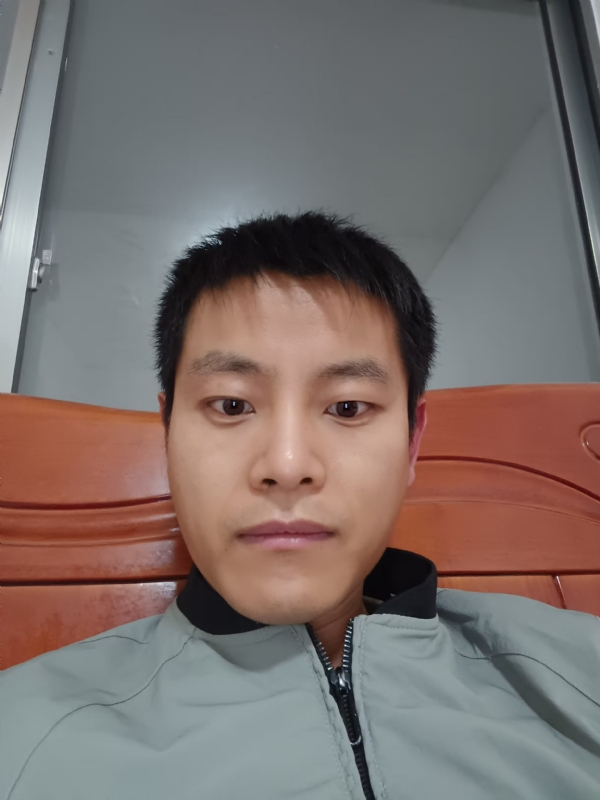 小朱的第三张照片--渭南相亲服务中心