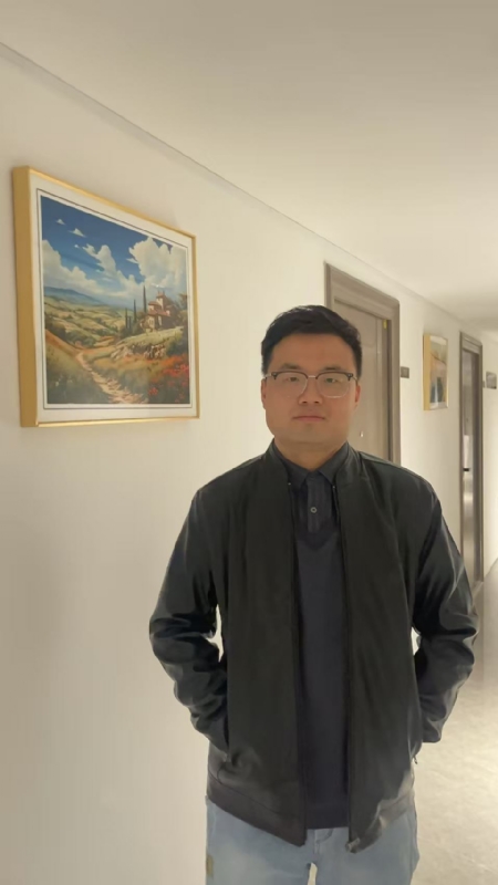 半瓶子的第三张照片--渭南相亲服务中心