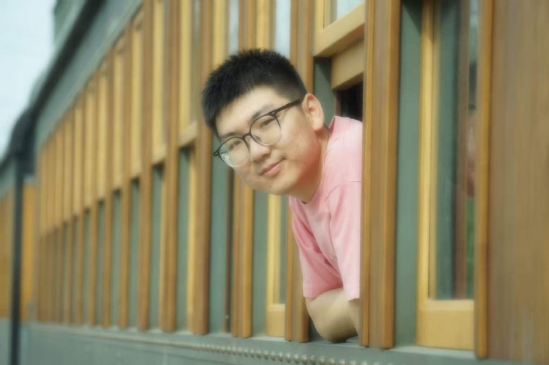 锦瑟无端五十弦的第一张照片--渭南相亲服务中心