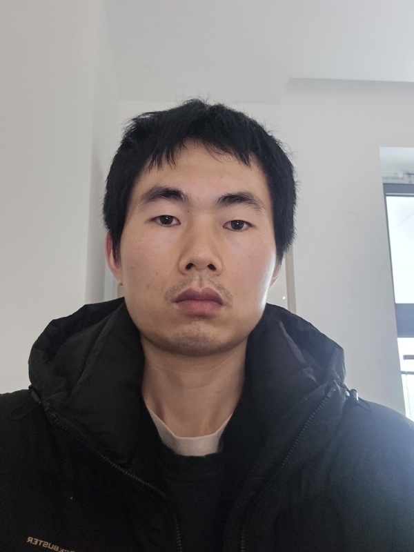 洛华晟的第三张照片--渭南相亲服务中心